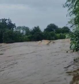 लातूर जिल्ह्यातही तुफान पाऊस