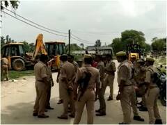 Sultanpur News: सुल्तानपुर में स्मैक तस्कर बाबा सिंह की 2 करोड़ से अधिक की संपत्ति कुर्क, बुलडोजर भी चला