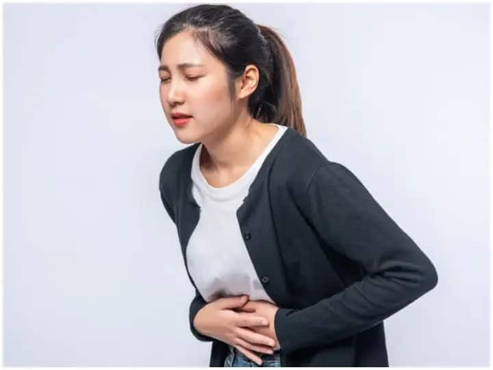 What causes PCOD to increase in young women Know the symptoms and treatment marathi news Health Tips : तरूणींमध्ये PCOD चे प्रमाण वाढण्याचं कारण काय? जाणून घ्या लक्षणं आणि उपचार