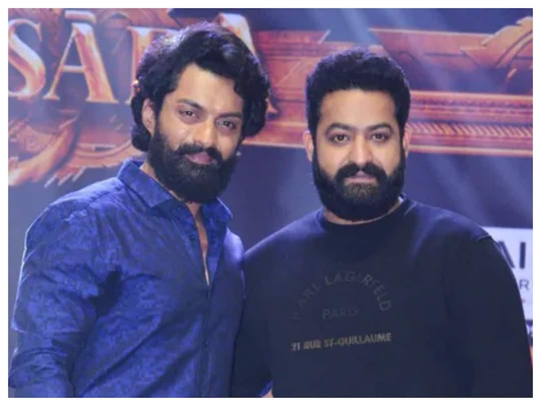 I don’t talk business with NTR- Kalyan Ram Kalyan Ram: ఎన్టీఆర్‌కి నాకు మధ్య లెక్కలుండవ్ - క్లారిటీ ఇచ్చిన కళ్యాణ్ రామ్