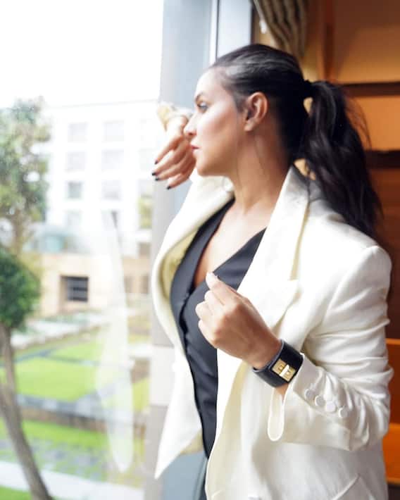 Photo: Hot look of actress Neha Dhupia Look at the picture!