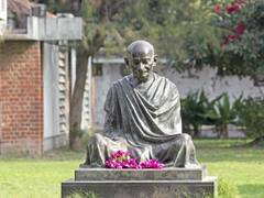 Gujarat News: рдЧреБрдЬрд░рд╛рдд рд╕рд░рдХрд╛рд░ рдиреЗ рддреБрд╖рд╛рд░ рдЧрд╛рдВрдзреА рдХреА рдпрд╛рдЪрд┐рдХрд╛ рдкрд░ рд╣рд╛рдИ рдХреЛрд░реНрдЯ рд╕реЗ рдХрд╣рд╛,