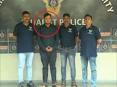 AHMEDABAD : નાટકબાજ ‘કલાકાર’ ડોક્ટરે પોતાના જ અપહરણનું નાટક રચ્યું, જાણો શું છે સમગ્ર મામલો