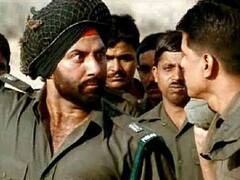 Independence Day 2022: हिंदी फिल्मों के इन दमदार डायलॉग को पढ़कर रगों में दौड़ उठेगा देशभक्ति का जुनून