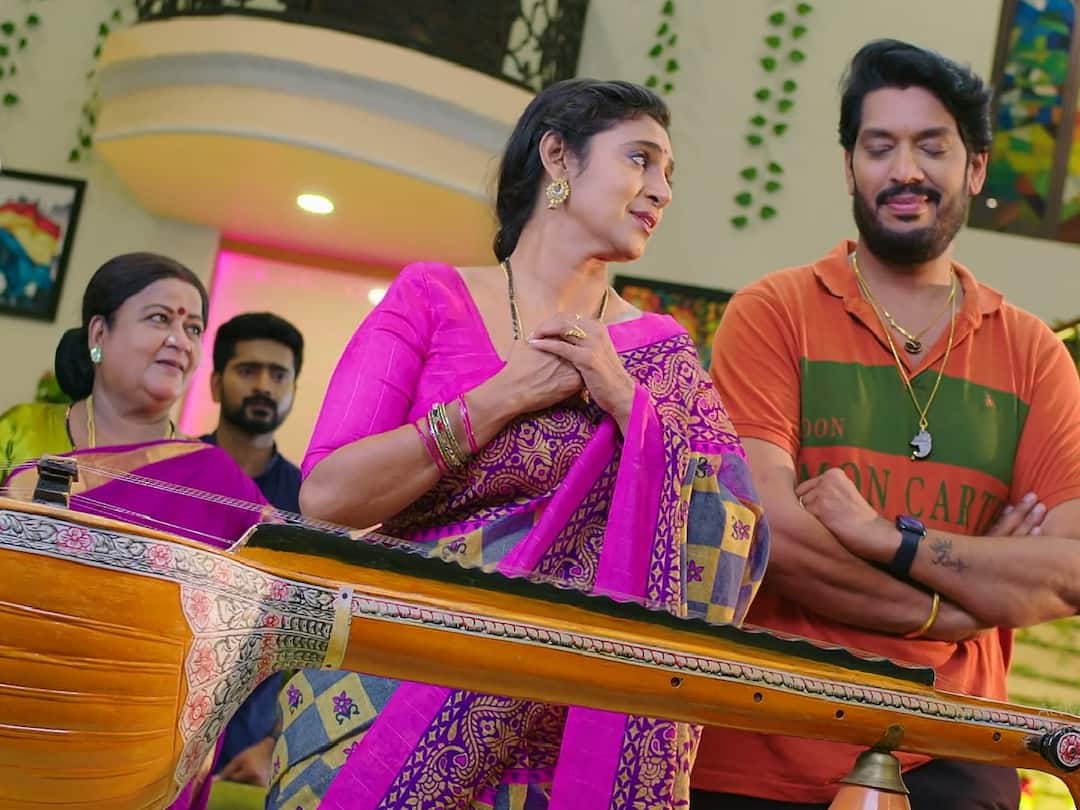 Gruhalakshmi August 5th Episode 703 Written Update Today Episode Gruhalakshmi August 5th Update: తులసి కోసం ఓడిపోయి తనకి అద్భుతమైన గిఫ్ట్ ఇచ్చిన సామ్రాట్- అది చూసి కుళ్ళుకుంటున్న లాస్య, నందు