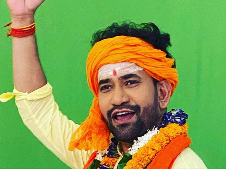 Aay Gayyil Neta Ji Bhojpuri Song Nirahua Dinesh Lal Yadav Khusboo Raaj Nirahua बने नेता जी, सालों पुराने सपनों को एक्टर ने सच कर दिखाया