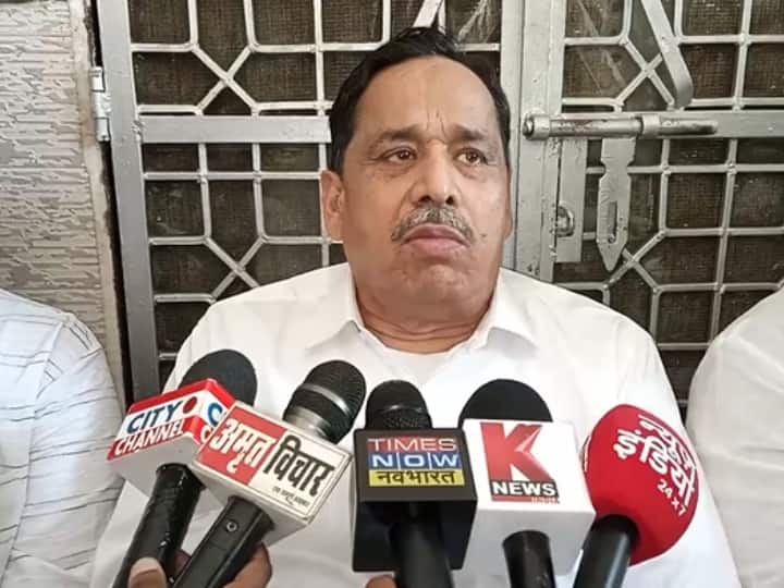 Moradabad News Congress leader Naseemuddin Siddiqui gave a big reaction after the death of 61 cows in Amroha ANN UP: अमरोहा में 61 गायों की मौत के बाद कांग्रेस नेता नसीमुद्दीन सिद्दीकी ने दी प्रतिक्रिया, बीजेपी पर साधा निशाना
