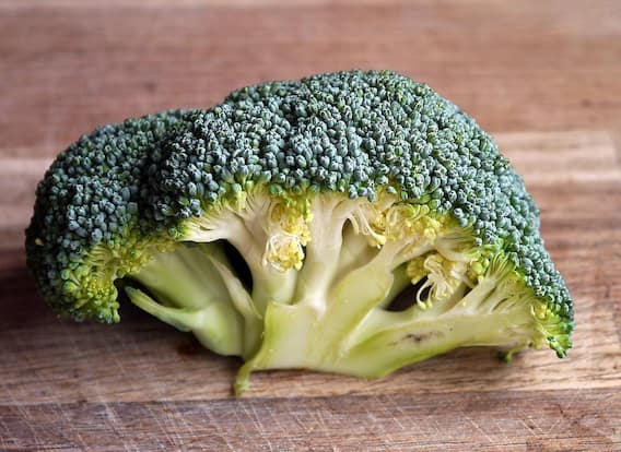 Health Tips: From eyesight to healthy skin, here are the benefits of broccoli