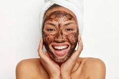 Benefits of Mud Masks : ਚਮੜੀ ਲਈ ਵਰਦਾਨ ਦੀ ਤਰ੍ਹਾਂ ਹੁੰਦੀ ਐ ਮਿੱਟੀ, ਸਕਿਨ ਦੀ ਦੇਖਭਾਲ ਲਈ ਇਸ ਤਰ੍ਹਾਂ ਕਰੋ ਅਪਲਾਈ