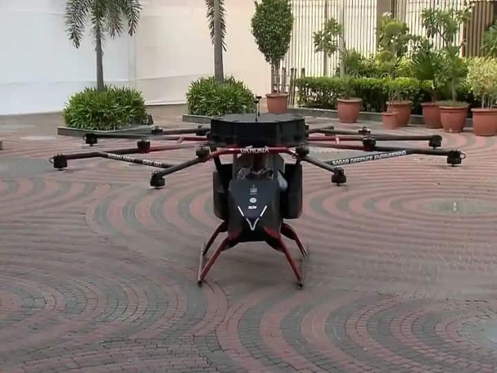 Varuna Drone India first passenger drone designed for the Indian Navy will fly without pilot Varuna Drone: भारतीय नौसेना के लिए बनाया गया भारत का पहला पैसेंजर ड्रोन, बिना पायलट के भरेगा उड़ान