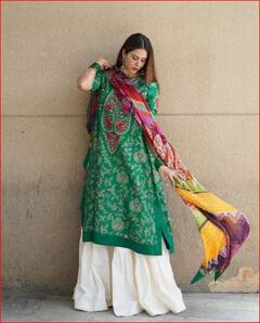 Sonam Bajwa Traditional Look: ਪੰਜਾਬੀ ਅਦਾਕਾਰਾ ਸੋਨਮ ਬਾਜਵਾ ਨੇ ਹਰੇ ਸੂਟ 'ਚ ਸਾਂਝੀਆਂ ਕੀਤੀਆਂ ਤਸਵੀਰਾਂ, ਸਾਦਗੀ 'ਤੇ ਫਿਦਾ ਹੋਏ ਫੈਨਜ਼