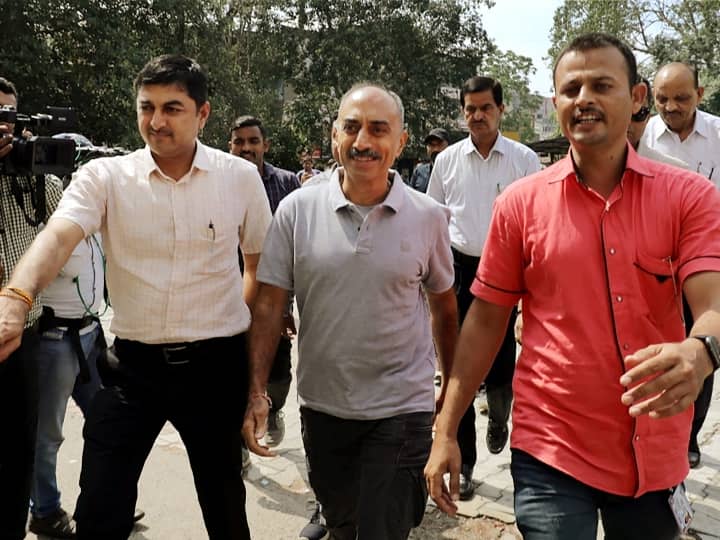 No relief to sacked IPS Sanjiv Bhatt in drugs case, bail plea withdrawn from Supreme Court