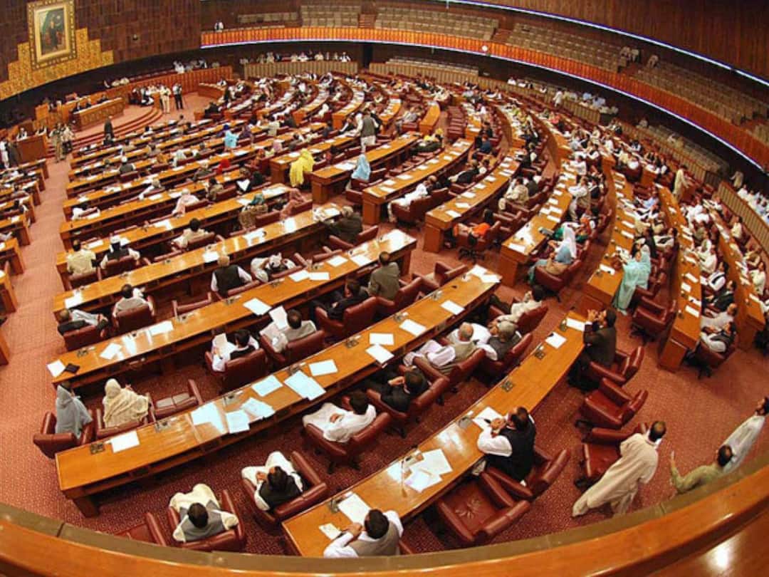 Pakistan Election Commission To Hold General Elections By October Reports Pakistan Elections: పాకిస్థాన్‌లో త్వరలోనే ఎన్నికలు, అనుకున్న గడువు కన్నా ముందుగానే!