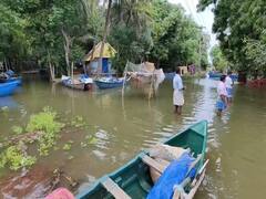 மயிலாடுதுறை: கொள்ளிடம் ஆற்றில் உபரி நீர் திறப்பால் தனி தீவாக மாறிய வெள்ளை மணல் கிராமம்