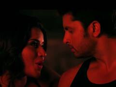 Bhojpuri Song: पति विक्रांत के साथ Monalisa हुईं रोमांटिक, शादी से पहले भी हिट थी इनकी जोड़ी