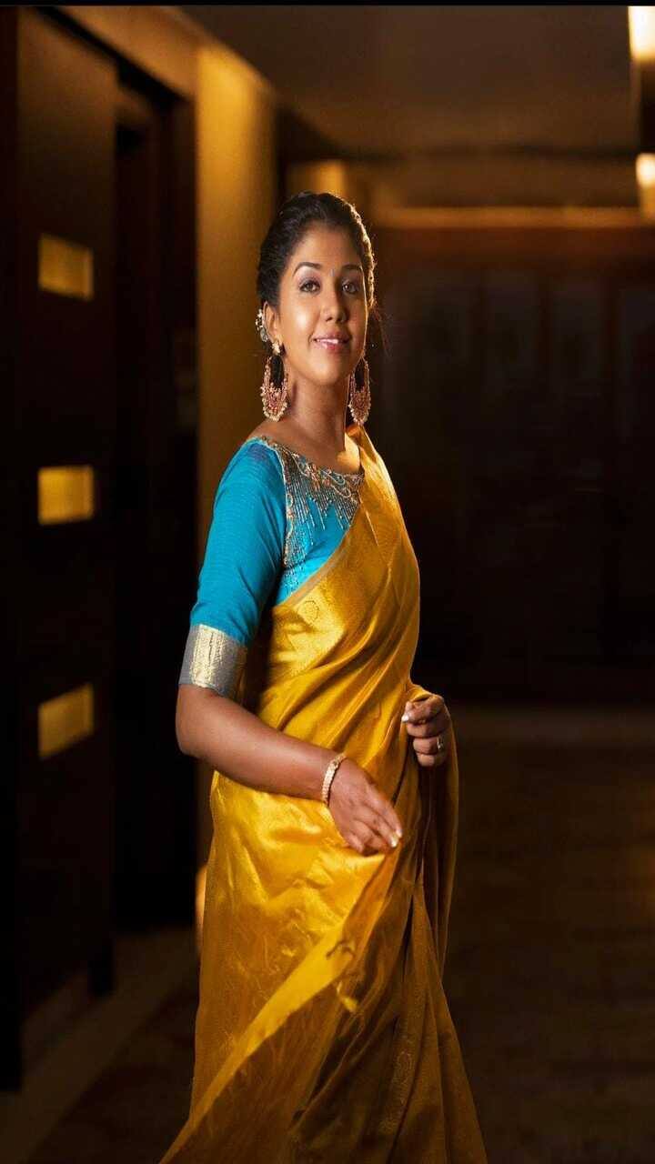 பூவுக்கு பொறந்த நாளு........!