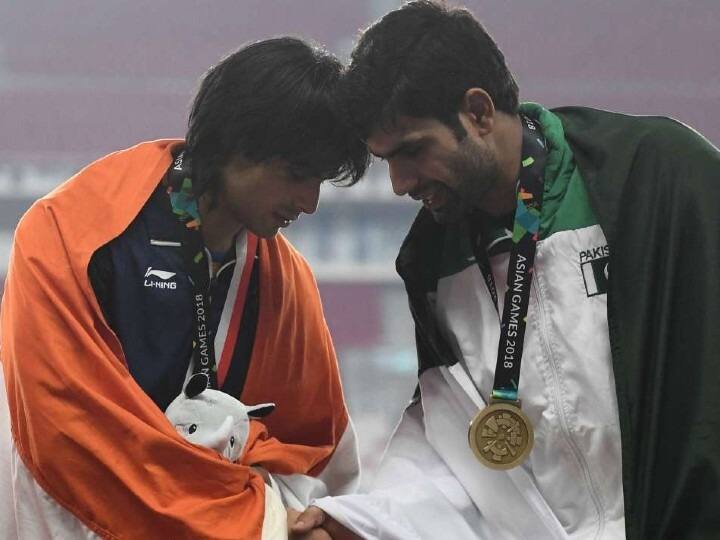 CWG 2022: Pakistan javelin thrower Arshad Nadeem on friendship with Neeraj Chopra said we are not rivals we are part of family CWG 2022: पाक के भाला फेंक एथलीट ने नीरज चोपड़ा से दोस्ती पर दिया बड़ा बयान, कहा- हम प्रतिद्वंद्वी नहीं, परिवार का हिस्सा