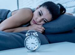 Diets Cause Insomnia : ਇਨਸੌਮਨੀਆ ਦਾ ਕਾਰਨ ਬਣਦੇ ਇਹ 9 ਫੂਡਸ, ਰਾਤ ਨੂੰ ਭੁੱਲ ਕੇ ਵੀ ਕਰੋ ਇਨ੍ਹਾਂ ਦਾ ਸੇਵਨ