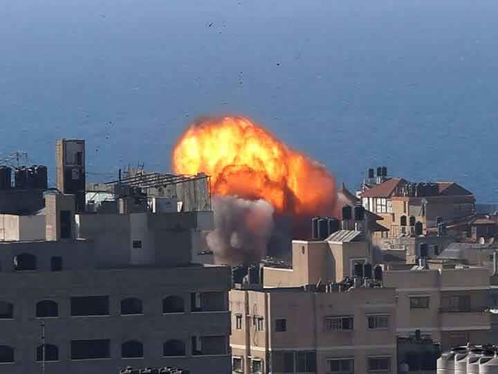 Israeli Air Strike On Gaza Kills 10 Including Hamas Commander