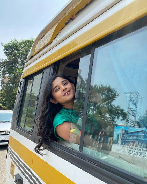 Kanika Mann: Actress Kanika Mann's flirtatious style, share special pictures