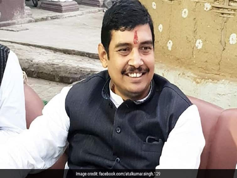 Uttar Pradesh MP Cleared Of Rape Year After Woman Set Herself On Fire தற்கொலை செய்துகொண்ட பெண்.. பாலியல் வன்கொடுமை வழக்கிலிருந்து விடுவிக்கப்பட்ட எம்.பி..