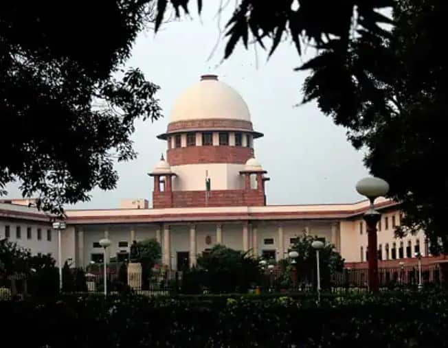 Out of the box ideas needed to unclog jails, cut criminal cases burden: SC 'અંડર ટ્રાયલ કેદીઓને મુક્ત કરવા સાચા અર્થમાં આઝાદીનો અમૃત મહોત્સવ', Supreme Court એ કેન્દ્ર સરકારને આપી સલાહ