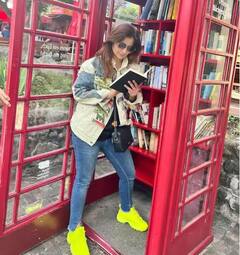 Aarti Singh ਨੇ ਵੇਕੇਸਨ ਦੀਆਂ ਤਸਵੀਰਾਂ ਕੀਤੀਆਂ ਸ਼ੇਅਰ , ਕਦੇ ਬਰਫ ਨਾਲ ਤਾਂ ਕਦੇ ਸੜਕ 'ਤੇ ਮਸਤੀ ਕਰਦੀ ਆਈ ਨਜ਼ਰ