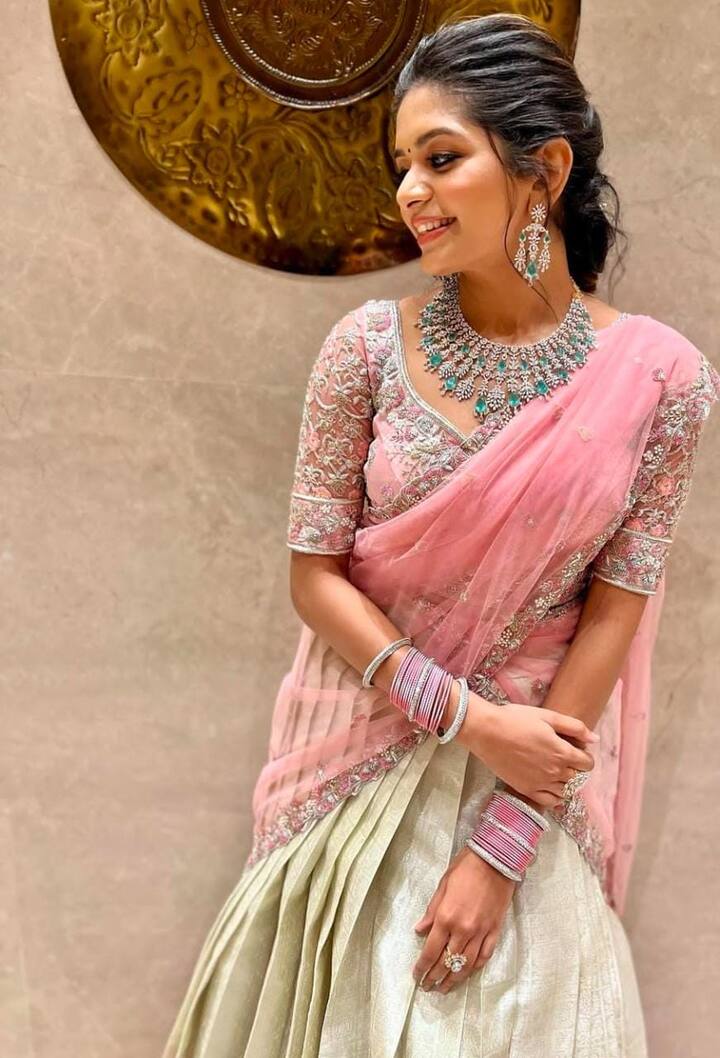 செப்பு செலை உன்னால........