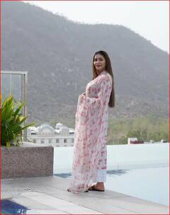 Sapna Choudhary Pics: ਸਲਵਾਰ ਕਮੀਜ਼ 'ਚ ਸਪਨਾ ਚੌਧਰੀ ਦੇ ਦੇਸੀ ਅੰਦਾਜ਼ ਨੇ ਫੈਨਜ਼ ਨੂੰ ਬਣਾਇਆ ਆਪਣਾ ਦੀਵਾਨਾ, ਵੇਖੋ ਤਸਵੀਰਾਂ