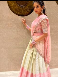 Adithi Sankar : கஞ்சா பூவு கண்ணால..அதிதியின் லேட்டஸ்ட் க்ளிக்ஸ்.!