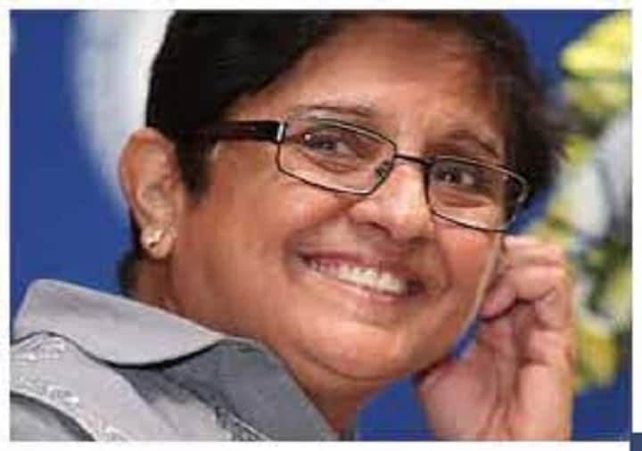 Naari Shakti Kiran Bedi  first woman IPS of the country Naari Shakti: देश की पहली महिला आईपीएस बनी थीं किरण बेदी, साबित किया कि पुरुषों से कम नहीं महिलाएं