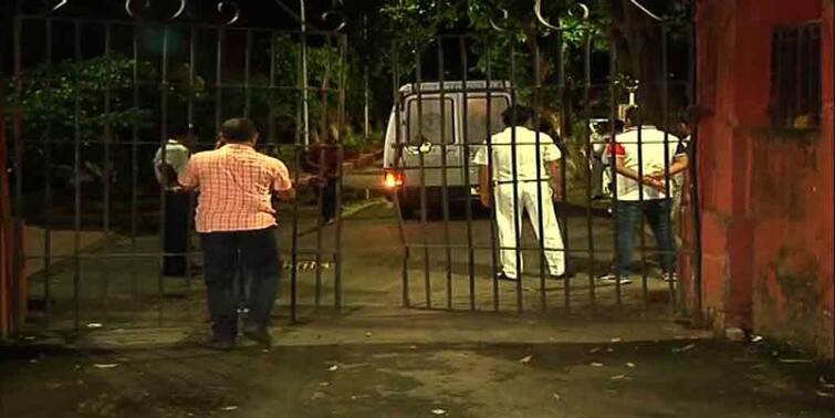 Kolkata Park street Shootout takes place in the evening several police injured Park Street Shootout: ভর সন্ধেয় পার্ক স্ট্রিটে শ্যুটআউট! সতীর্থকে লক্ষ্য করে গুলি CISF জওয়ানের