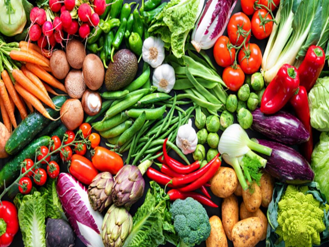 Vegetables Price List: மாங்காய் விலை அதிகம்.. எக்கச்சக்க விலையில் எலுமிச்சை.. இன்றைய காய்கறி விலை நிலவரம்! vegetables price list today 6th August 2022 vegetable rate today in chennai Vegetables Price List: மாங்காய் விலை அதிகம்.. எக்கச்சக்க விலையில் எலுமிச்சை.. இன்றைய காய்கறி விலை நிலவரம்!