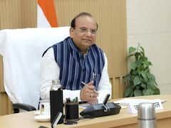 Delhi Excise Policy: एक्साइज पॉलिसी लागू करने में चूक पर LG का बड़ा एक्शन, IAS समेत 11 अधिकारी निलंबित