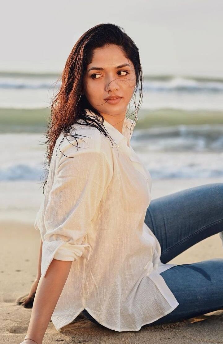 உயிரும் கூச்சல் போடும் அவள் செய்யும் மாயம் ஓயாதே
