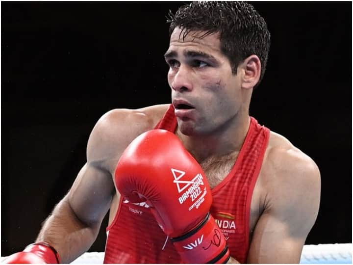 Commonwealth Games 2022 Indian Boxers Mohammed Hussamuddin and Rohit Tokas wins bronze in Boxing at CWG CWG 2022 : भारतीय बॉक्सर्सही चांगल्या लयीत, रोहितसह मोहम्मदने जिंकलं कांस्यपदक