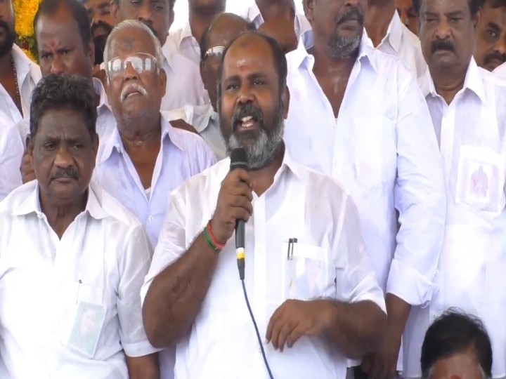 Madurai: இரண்டு  ஆளும் கட்சியை எதிர்த்து நிற்பதே அதிமுகவுக்கு 100 % வெற்றிதான் - ஆர்.பி.உதயகுமார்