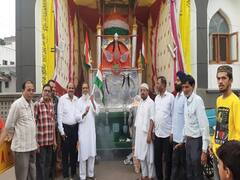 Independence Day: खंडवा में तिरंगे के रंग में रंगा ताजिया, बज रहे हैं देश भक्ति के गीत, जानें- कैसे हुई ताजिया बनने की शुरुआत