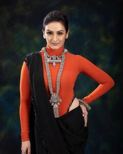 Akriti Kakar Birthday: ਜਿੰਨੀ ਚੰਗੀ ਆਵਾਜ਼, ਉਸ ਤੋਂ ਜ਼ਿਆਦਾ ਗਲੈਮਰਸ ਹੈ ਆਕ੍ਰਿਤੀ ਕੱਕੜ, ਜਾਣੋ ਗਾਇਕ ਦੀਆਂ ਇਹ ਖਾਸ ਗੱਲਾਂ