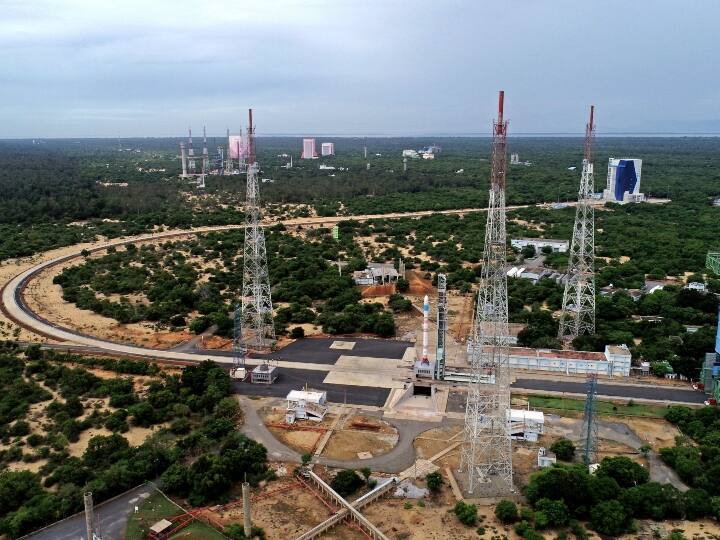 ISROs SSLV D1 flight failed satellite placed in wrong orbit ann ISRO: इसरो की SSLV D1 उड़ान ने गलत आर्बिट में स्थापित की सैटेलाइट, वैज्ञानिकों ने कही ये बात