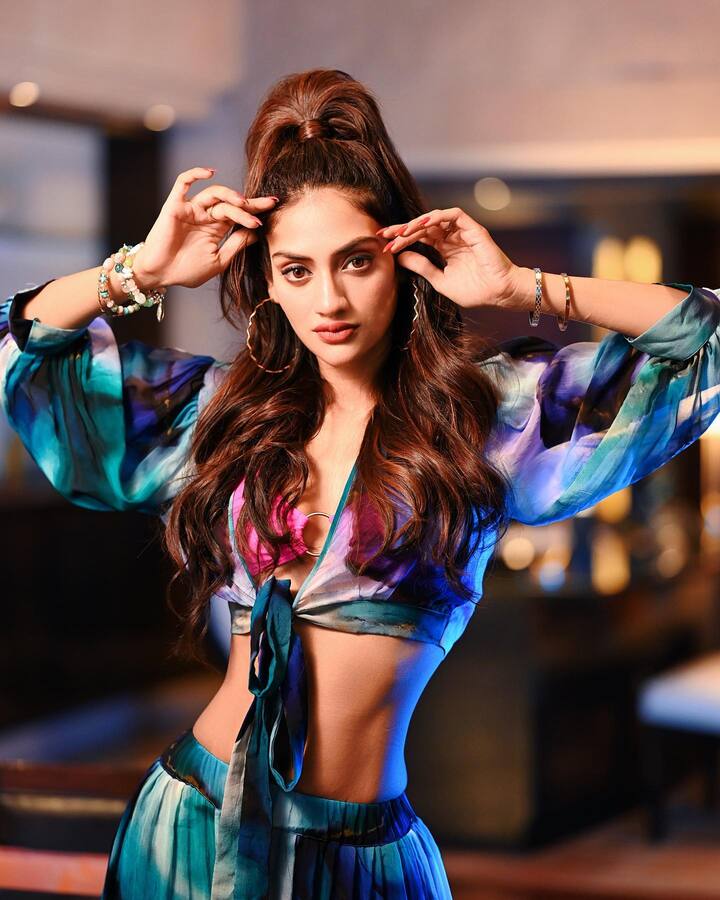 आता पुन्हा एकदा नुसरतने तिच्या लेटेस्ट फोटोशूटच्या झलकने लोकांना वेड लावले आहे. या फोटोंमध्ये अभिनेत्री खूपच बोल्ड दिसत आहे.(फोटो सौजन्य :nusratchirps/इंस्टाग्राम)