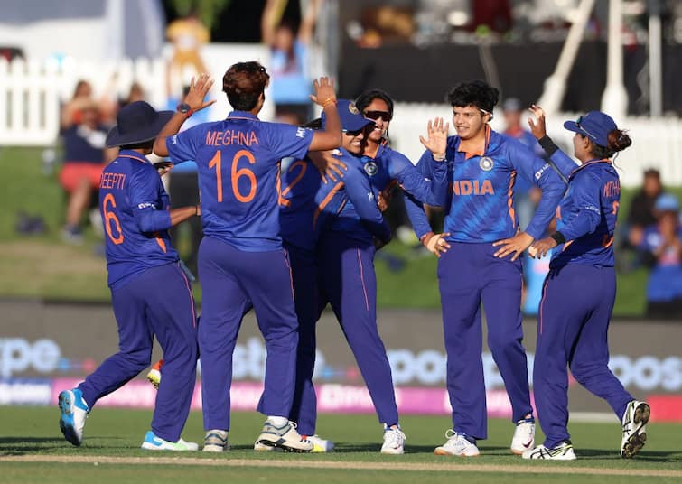 CWC 2022 gold medal: when and where to watch india women vs australia women final golden match live telecast and live streaming CWG 2022: આજે ગૉલ્ડ માટે ગૉલ્ડન મેચ, કઈ ચેનલ પર કેટલા વાગ્યાથી થશે ભારત-ઓસ્ટ્રેલિયા મેચનુ પ્રસારણ, લાઈવ સ્ટ્રીમિંગ કઈ એપ પર દેખાશે ?