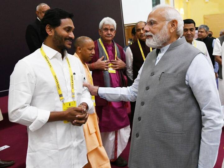 आंध्र प्रदेशचे मुख्यमंत्री वाय.एस. जगन मोहन रेड्डी यांनी देखील पंतप्रधान मोदींची भेट घेतली.