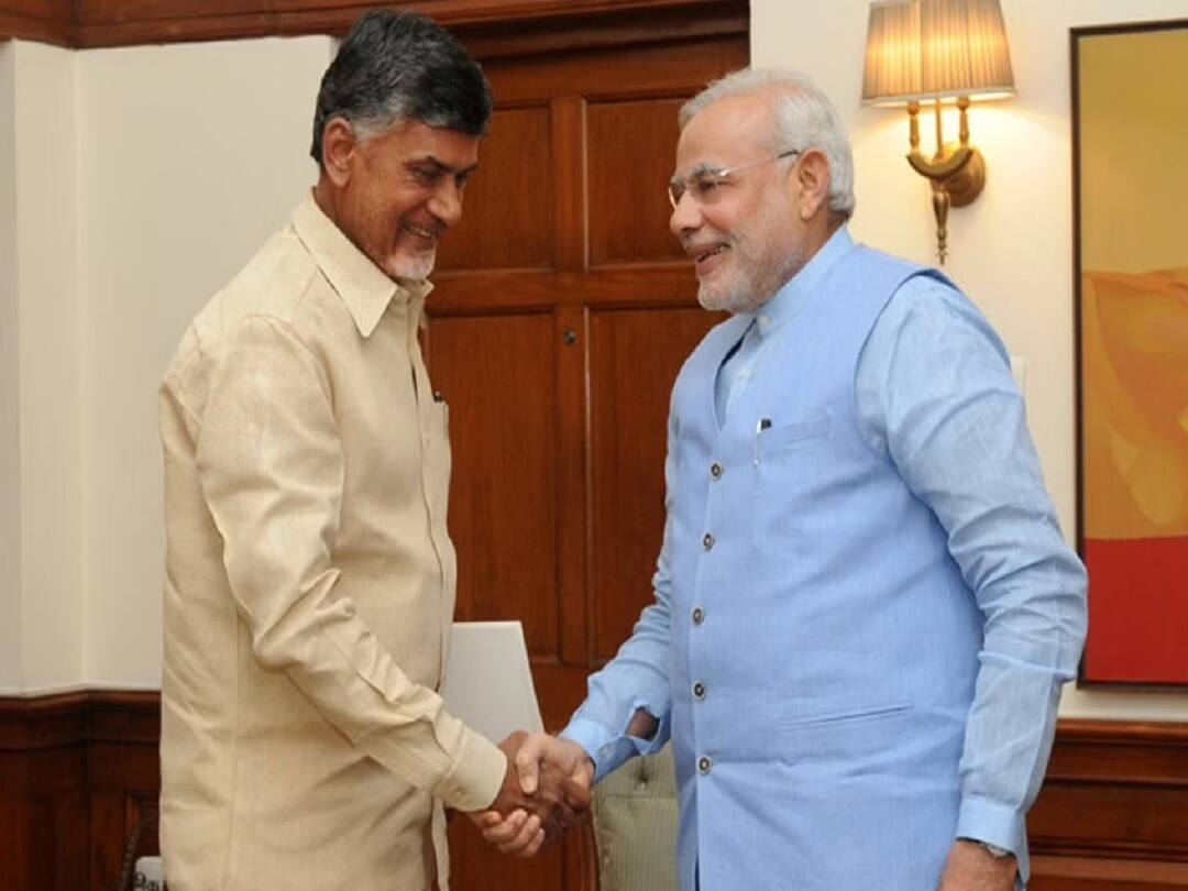 Chandrababu PM Modi meets in delhi azadi ka amrit mahotsav committee meeting Chandrababu Modi Meet: హాట్ టాపిక్‌గా మోదీ-చంద్రబాబు మీటింగ్, చాన్నాళ్ల తర్వాత మళ్లీ ఇలా!