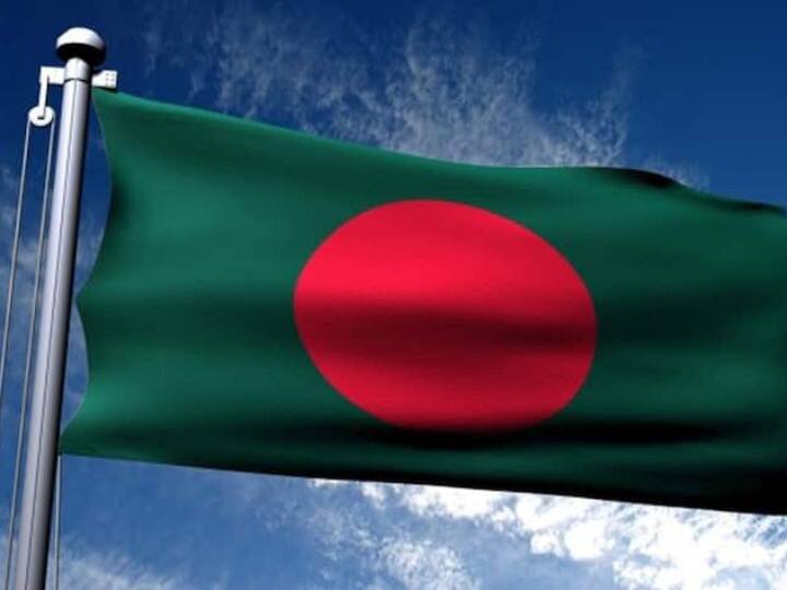 Now China has offered to invest in Bangladesh, will develop at Chittagong port China investment Bangladesh: अब चीन ने बांग्लादेश को दिया इंवेस्टमेंट का ऑफर, अधिकारियों के साथ भड़की जनता