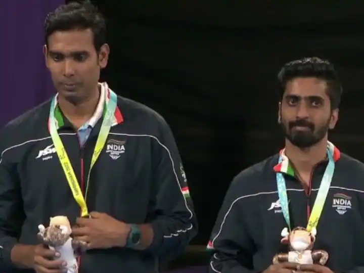 CWG 2022: ਟੇਬਲ ਟੈਨਿਸ 'ਚ ਭਾਰਤ ਨੇ ਜਿੱਤਿਆ ਚਾਂਦੀ ਦਾ ਤਗਮਾ, ਫਾਈਨਲ 'ਚ ਸਾਥੀਆਨ-ਸ਼ਰਥ ਦੀ ਜੋੜੀ ਨੂੰ ਹਾਰ ਦਾ ਕਰਨਾ ਪਿਆ ਸਾਹਮਣਾ CWG 2022: ਟੇਬਲ ਟੈਨਿਸ 'ਚ ਭਾਰਤ ਨੇ ਜਿੱਤਿਆ ਚਾਂਦੀ ਦਾ ਤਗਮਾ, ਫਾਈਨਲ 'ਚ ਸਾਥੀਆਨ-ਸ਼ਰਥ ਦੀ ਜੋੜੀ ਨੂੰ ਹਾਰ ਦਾ ਕਰਨਾ ਪਿਆ ਸਾਹਮਣਾ
