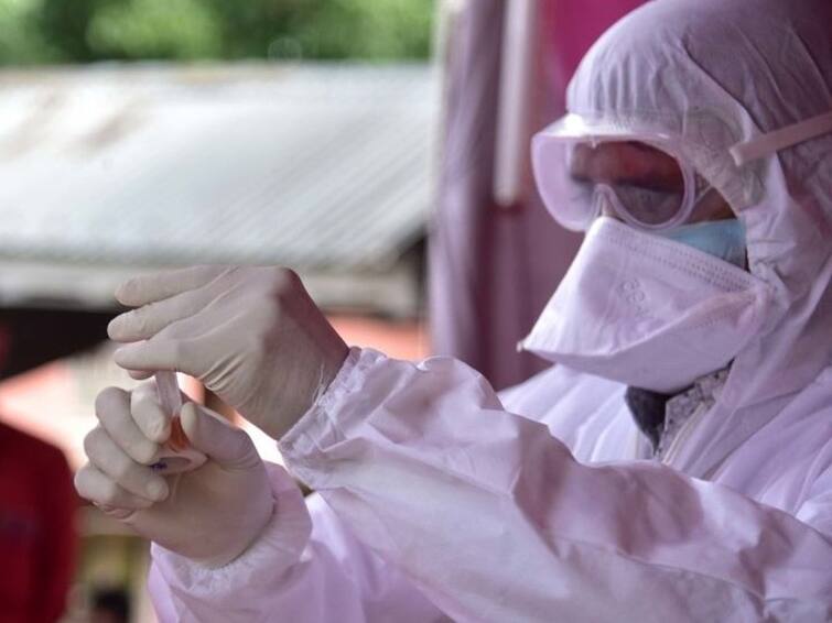 Tamil Nadu logs 1,057 new Covid -19 cases, NO deaths in 24 hours TN Corona Update: தமிழ்நாட்டில் கடந்த 24 மணிநேரத்தில் கொரோனா தொற்று நிலவரம் என்ன?