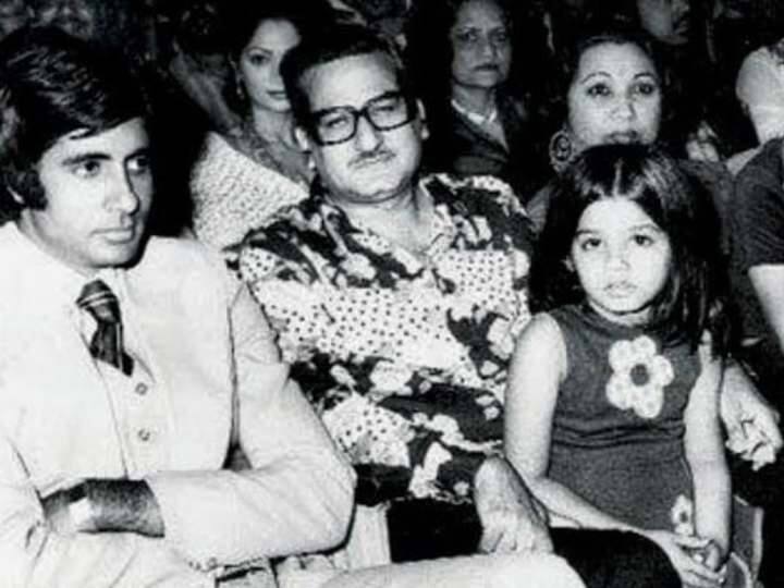Raveena Tandon throwback photo with Amitabh Bachchan going viral on internet Guess who: Big B के साथ नजर आ रही इस बच्ची को पहचाना क्या ? 90 के दशक में बजता था इस एक्ट्रेस का डंका