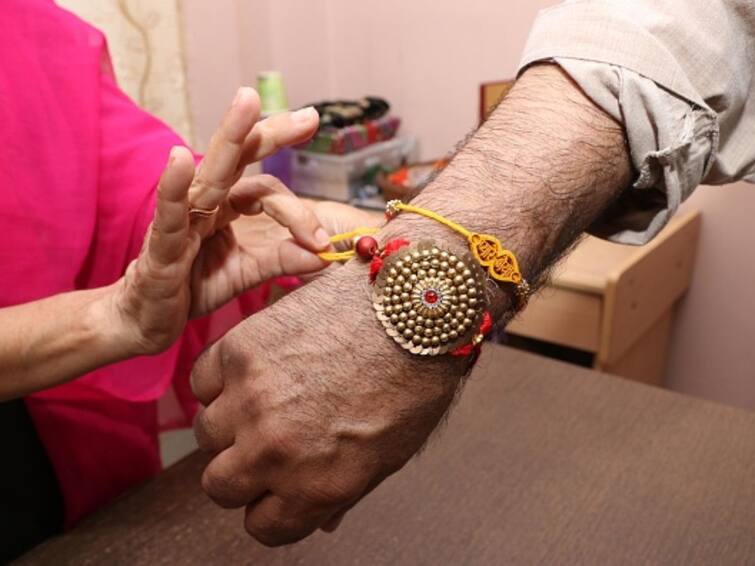 Raksha Bandhan 2022 Date 11 or 12 Know Rakhi Tied Exact Time Bhadra Kaal Ka Samy Raksha Bandhan 2022 Date August 11 Or August 12? Actual Date, Shubh Muhurt & Everything You Want To Know