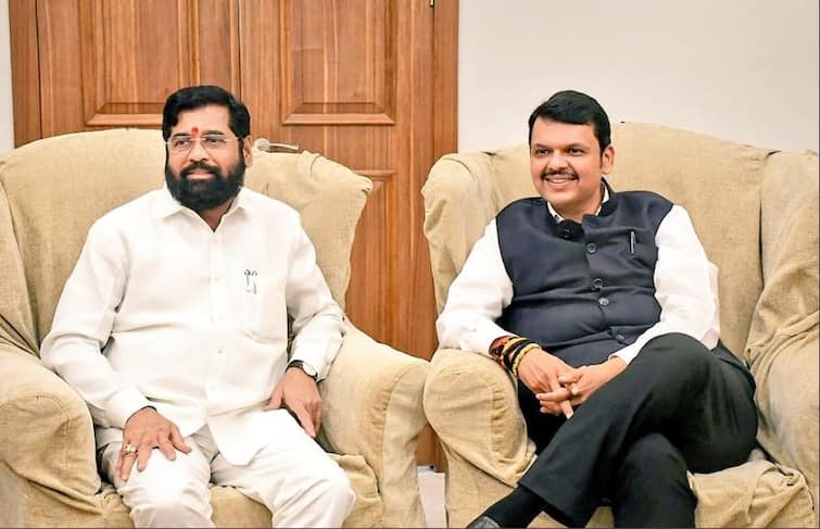 Maharashtra Cabinet Expansion Marathwada left out in expansion only two districts got representation Maharashtra Cabinet Expansion : मंत्रीपदासाठी मराठवाड्याची उपेक्षा, दोनच जिल्ह्यांना मिळालं प्रतिनिधीत्व